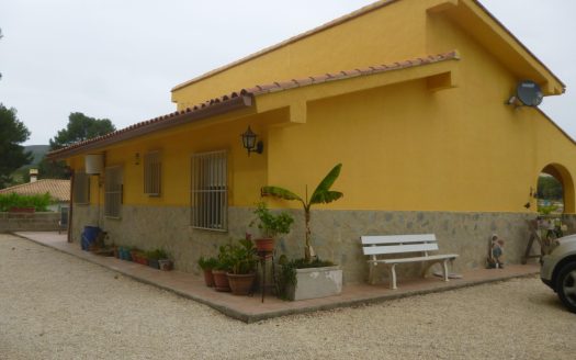 Villa for sale in Ontinyent