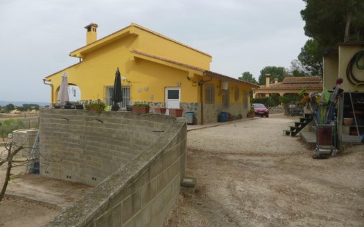 Villa for sale in Ontinyent